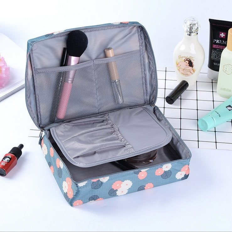  Cosmetic Organizer Bag